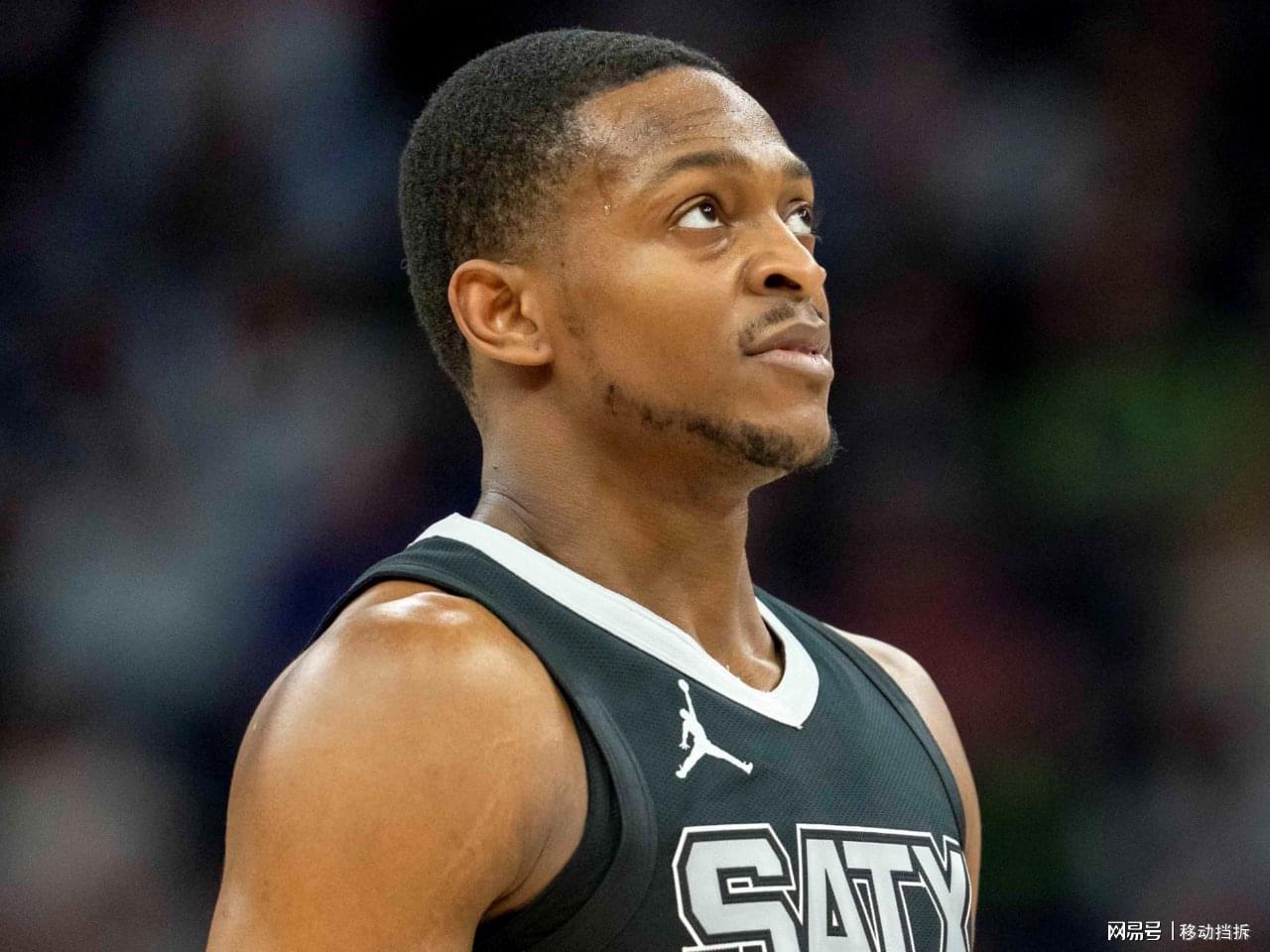 开云体育官网-福克斯：格林很会表演，锁完你喉，他会一脸无辜地看向裁判