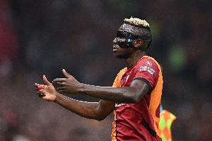 开云体育官网-每体：奥斯梅恩和DV9都被推荐给巴萨，前者太贵&amp;后者巴萨没兴趣